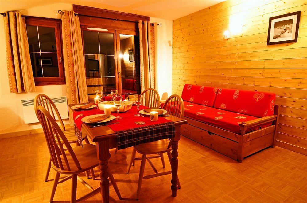 Residence Nemea Les Chalets Des Evettes Flumet Eksteriør billede