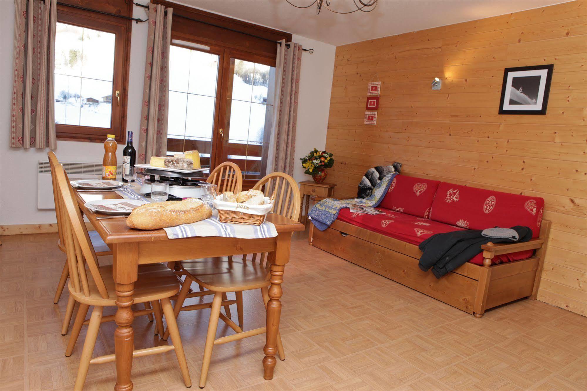 Residence Nemea Les Chalets Des Evettes Flumet Eksteriør billede